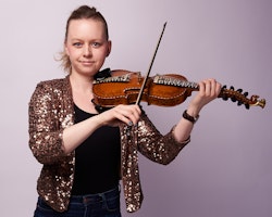 På gränsen – låtkurs i norsk folkmusik med Anna-Karin Andersson