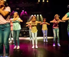 God Moves Dansskola: Maxis Måndag 10 – 11 år
