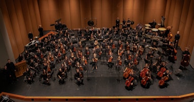 Konsert med Rapid City Central High School Band & Orchestra