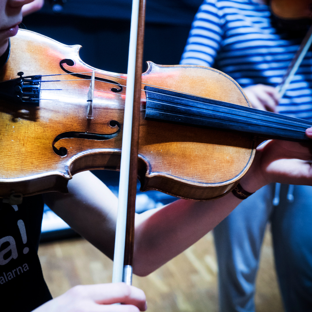 Träff med Ballader och trall till dans