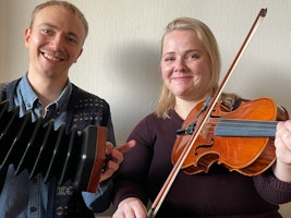 Spela irländsk folkmusik med Elliott Hall och Ida Eriksson