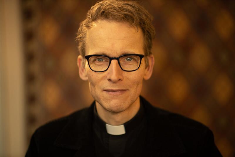 Inzoomat: Demokrati behöver religion om resonans i vår tid